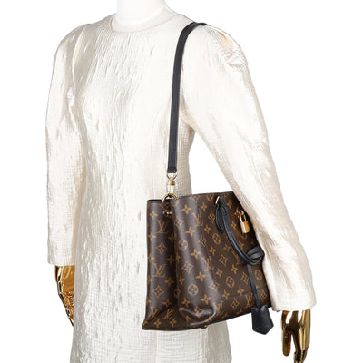 Monogram Flower Zipped Tote MM